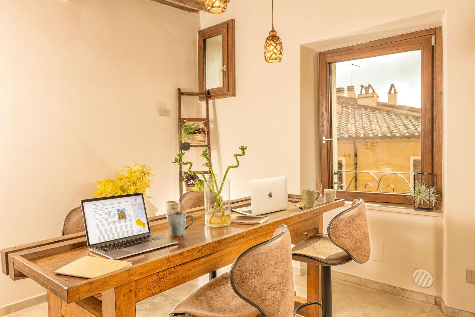 Palazzo Falcinelli Luxury Room In Montepulciano Center With Air Conditioning And Elevator Exterior photo